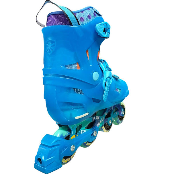 Patines profesionales Freestyle Flying Eagle modelo S8 color azul translúcido