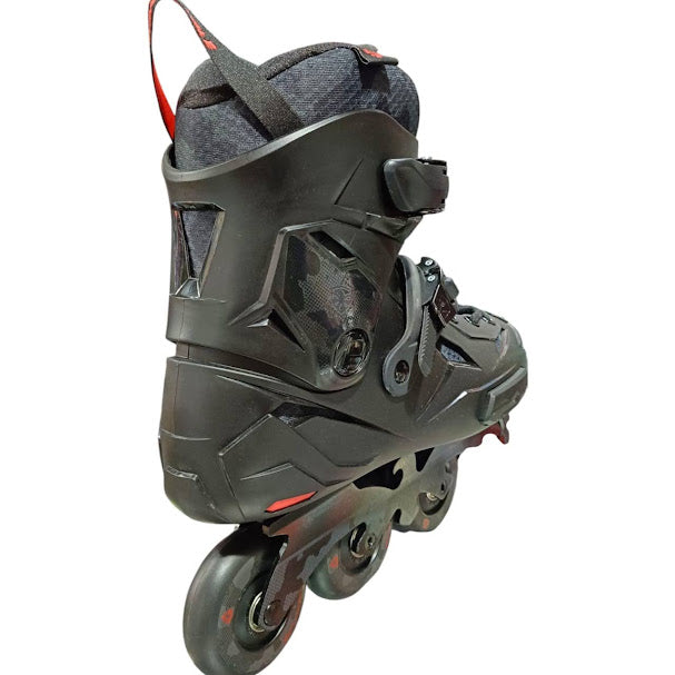 Patines profesionales freestyle Flying Eagle modelo X3 color negro ruedas roqueables